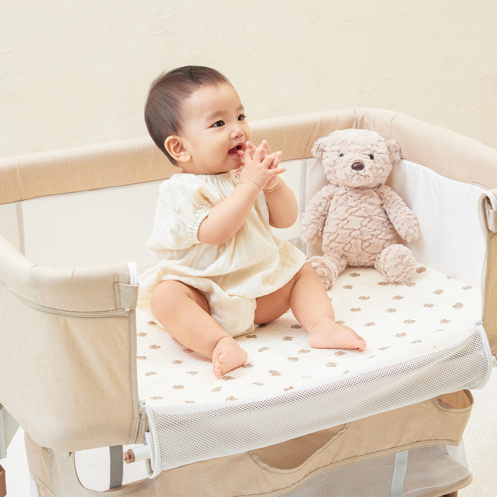 La vikit Premium Waterproof Baby Mat 100x130