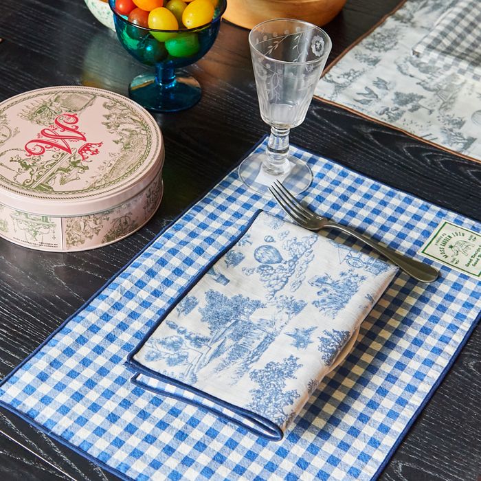 New Antoinette Garden Coated Double-Sided Table Mat (3 Colors)